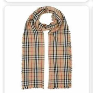 Burberry Vintage Check lightweight cashmere scarf